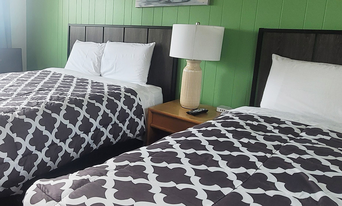 Two Queen Beds